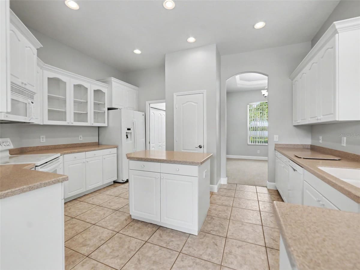 4814 CYPRESS SERENITY DRIVE — photo 13 of 32