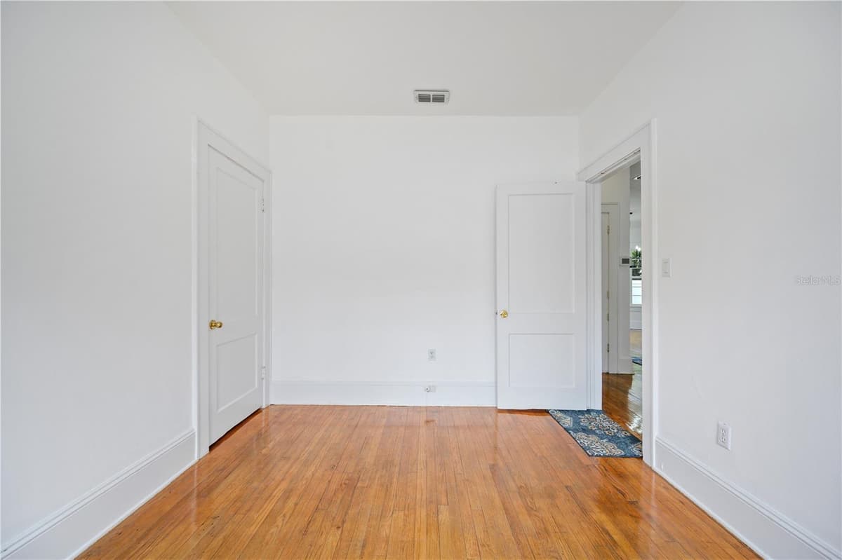 617 KERNEYWOOD STREET — photo 18 of 58