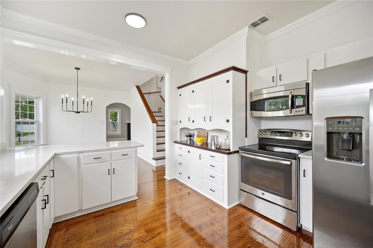 617 KERNEYWOOD STREET — photo 12 of 58