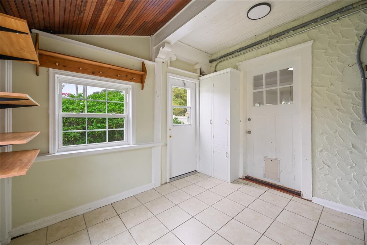 617 KERNEYWOOD STREET — photo 39 of 58