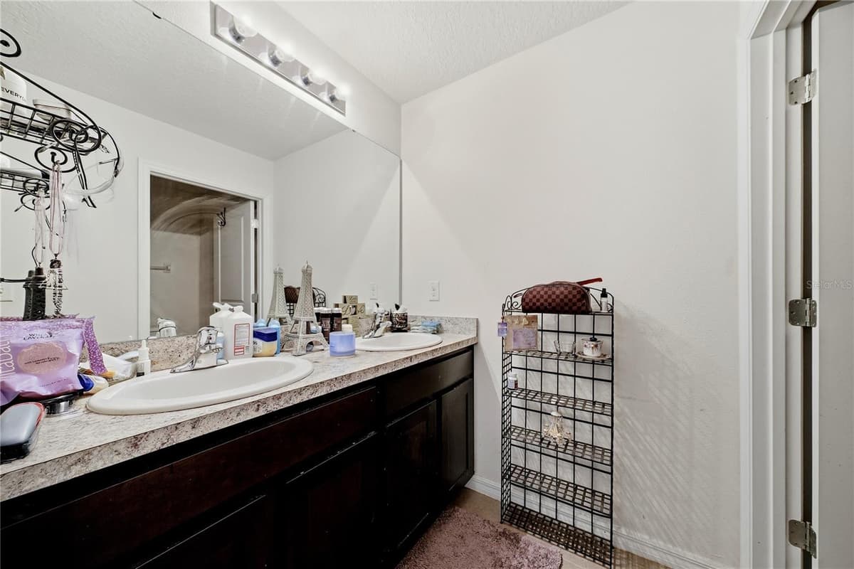 8128 HARWICH PORT LANE — photo 28 of 40