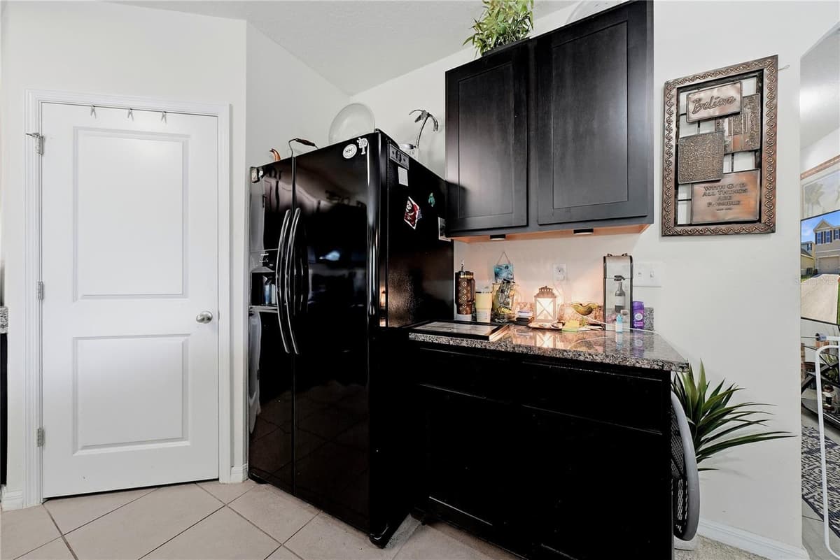 8128 HARWICH PORT LANE — photo 13 of 40