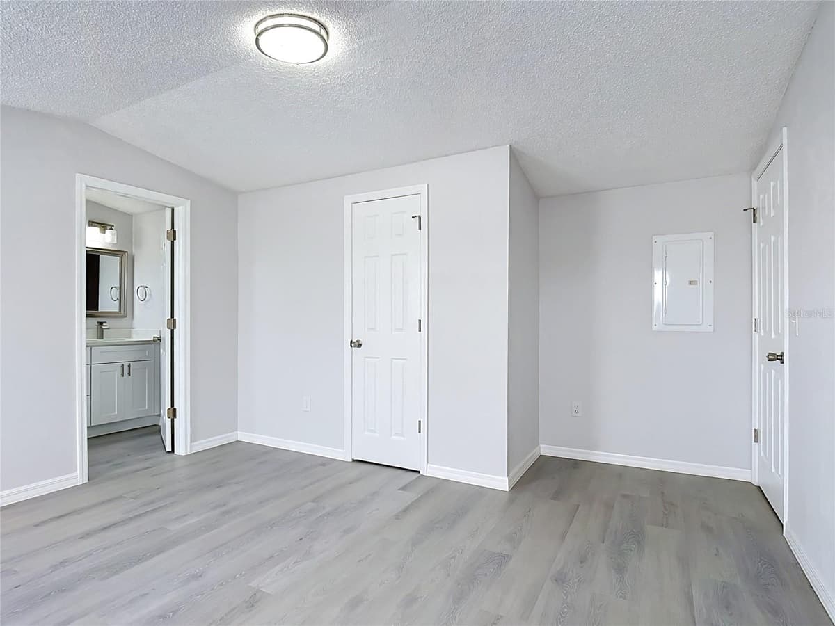 1406 FINNEY ROAD — photo 21 of 37