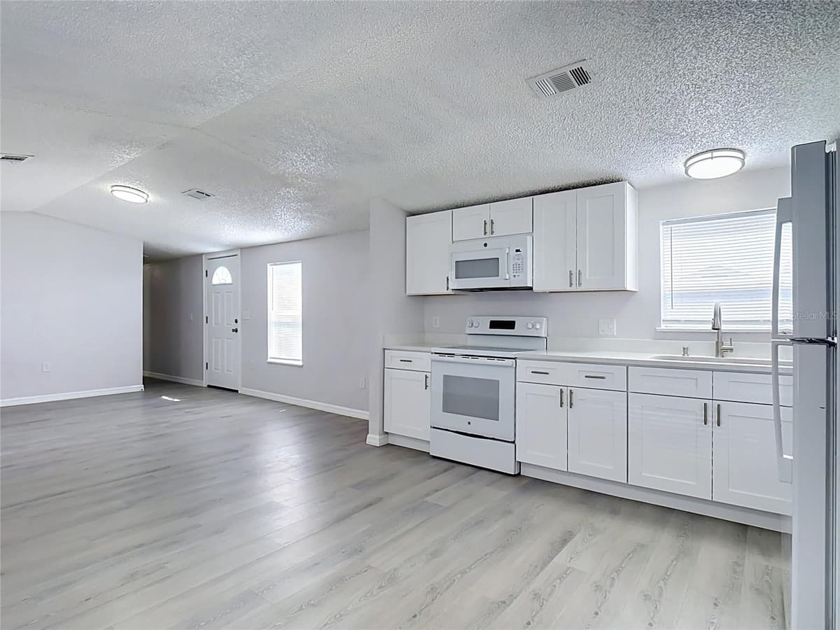 1406 FINNEY ROAD — photo 12 of 37