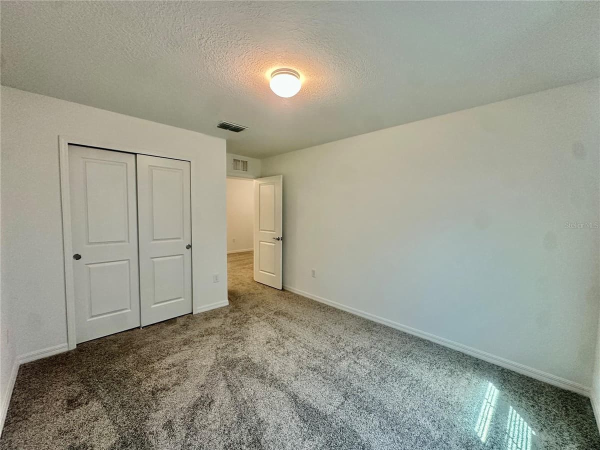 1066 SILVERLAKE BOULEVARD — photo 28 of 47
