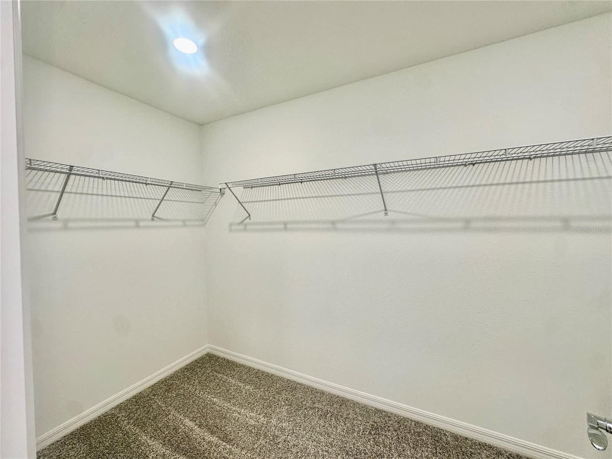1066 SILVERLAKE BOULEVARD — photo 21 of 47