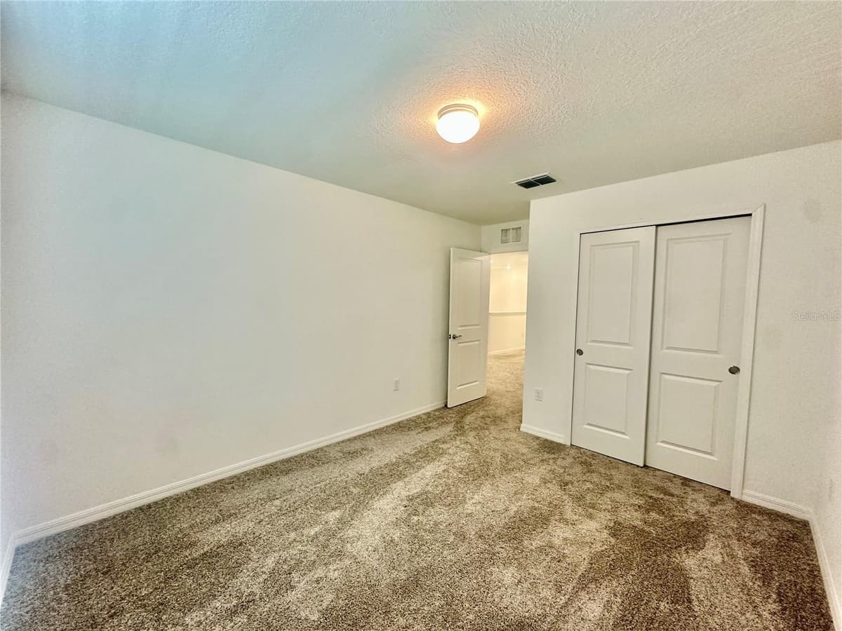 1066 SILVERLAKE BOULEVARD — photo 26 of 47