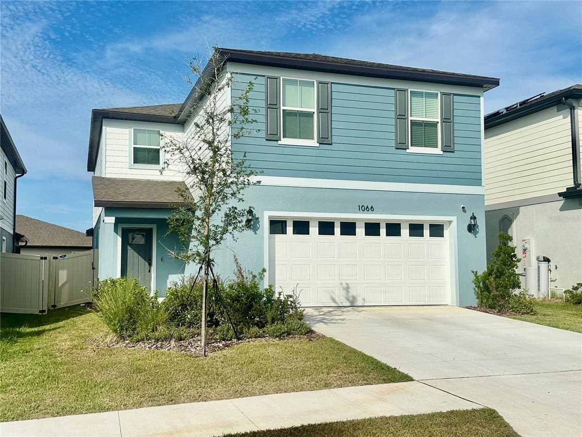 1066 SILVERLAKE BOULEVARD — photo 1 of 47