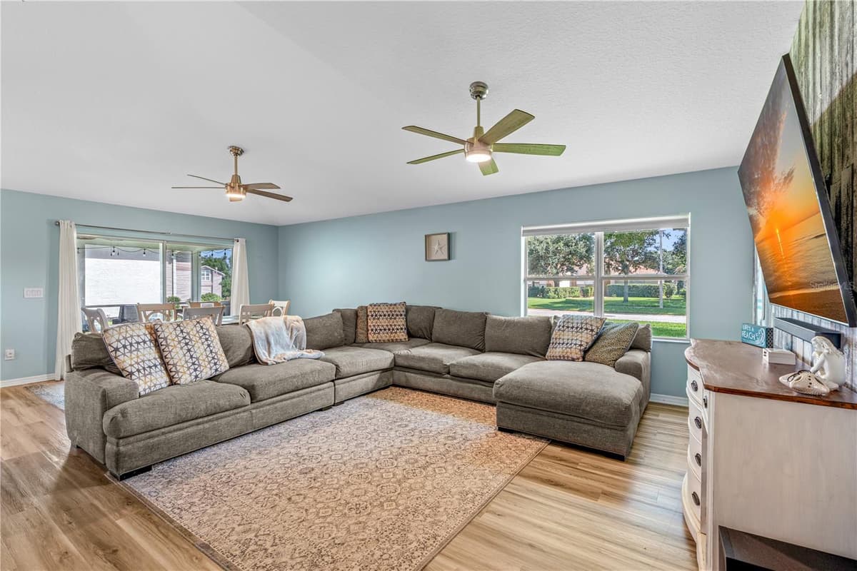 6816 AMICI COURT — photo 13 of 40