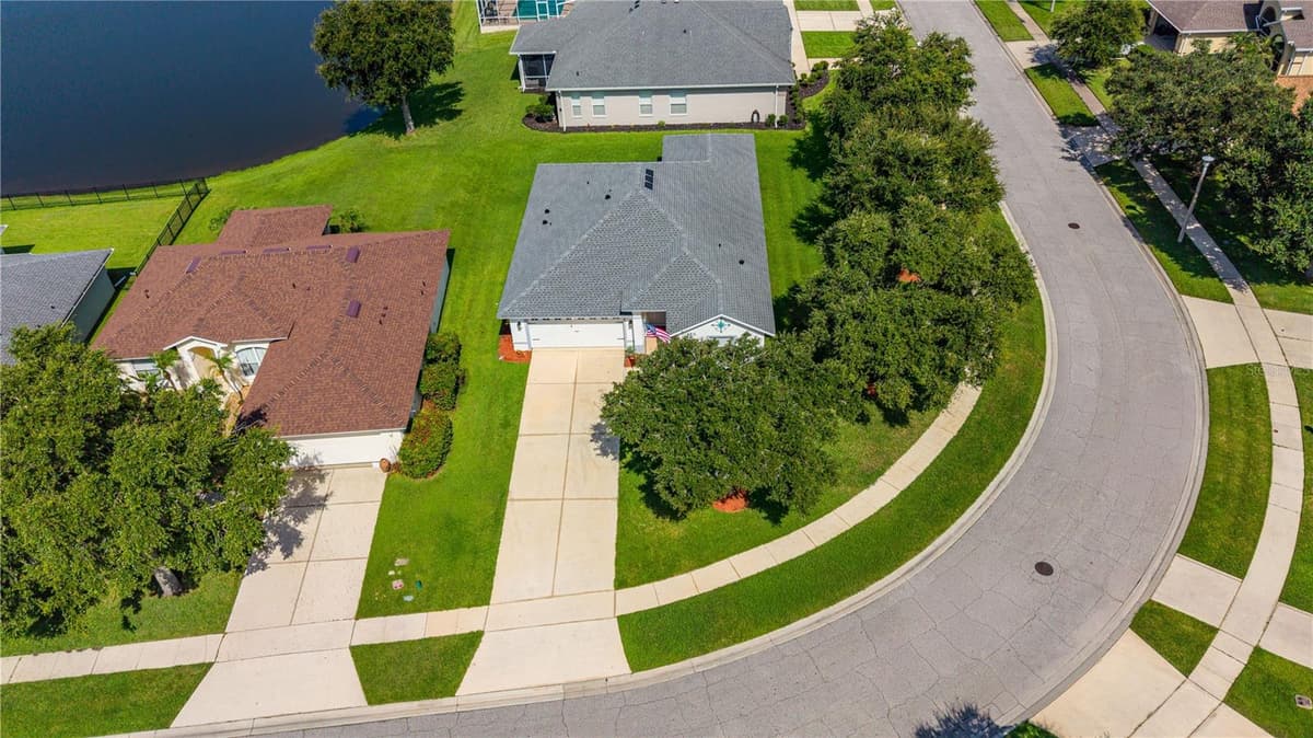 6816 AMICI COURT — photo 36 of 40