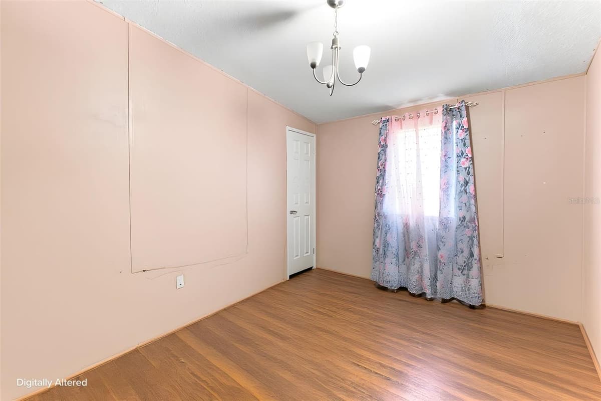 4313 ORLANDO AVENUE — photo 8 of 37