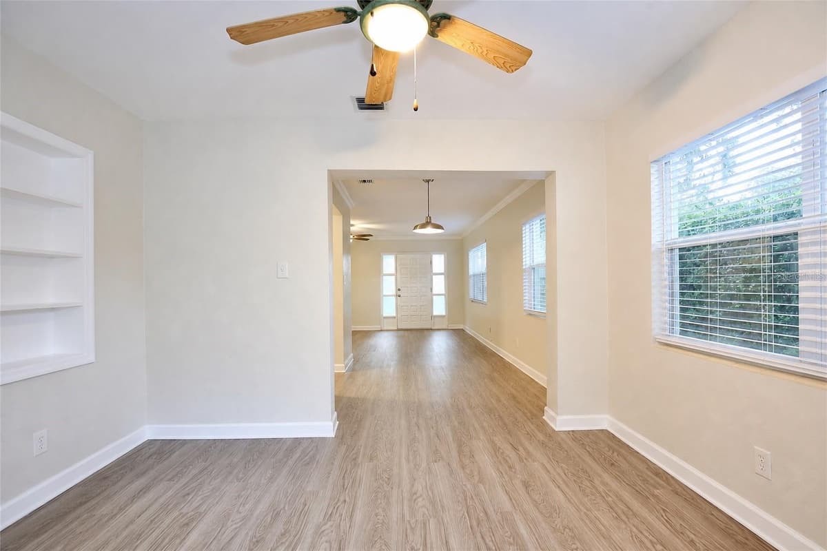 819 WESTMORELAND DRIVE — photo 9 of 37