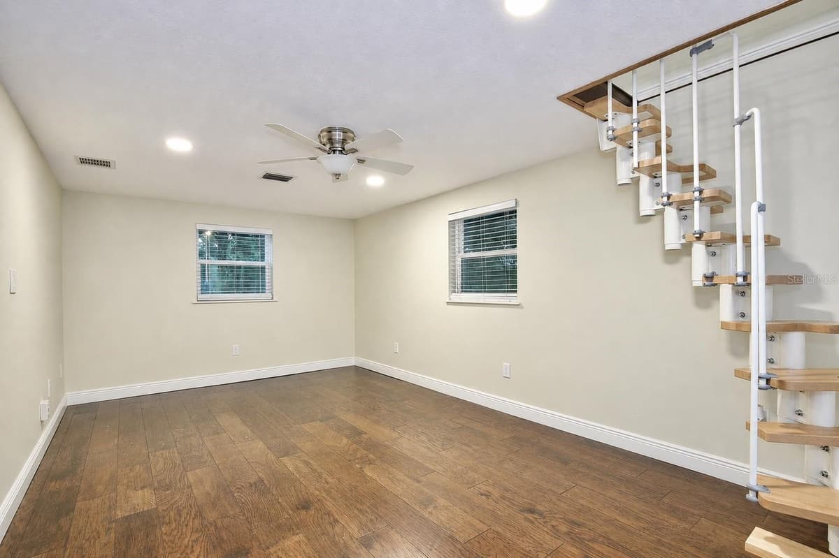 819 WESTMORELAND DRIVE — photo 32 of 37
