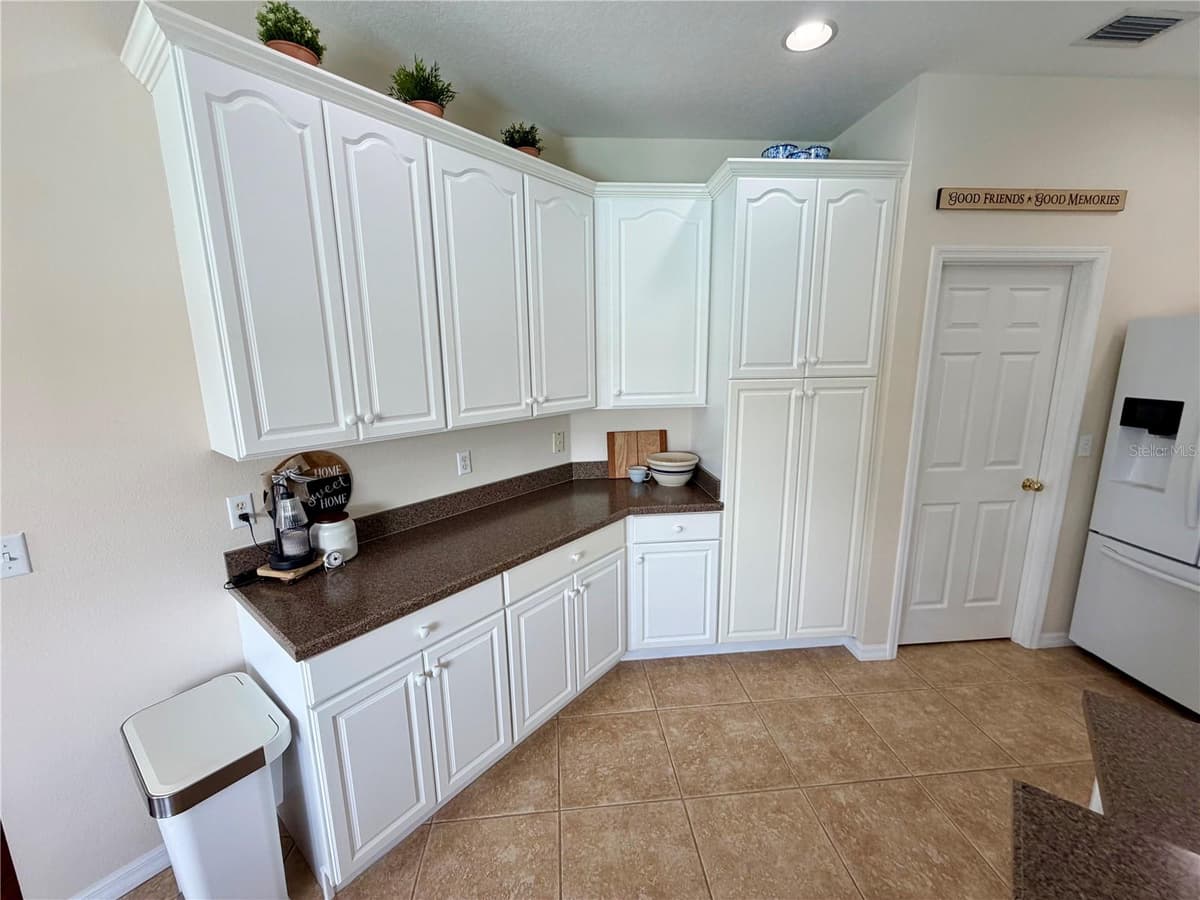 2514 COLONEL FORD DRIVE — photo 37 of 67