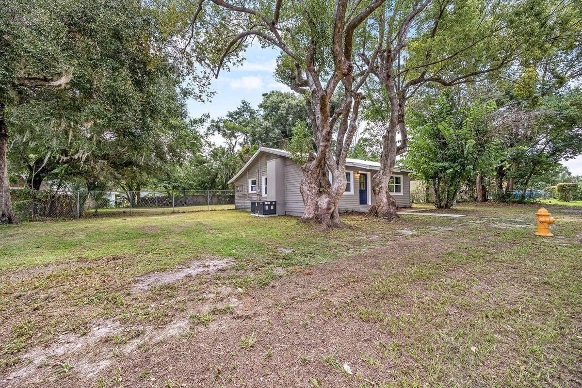 706 OLD WIRE ROAD — photo 2 of 26