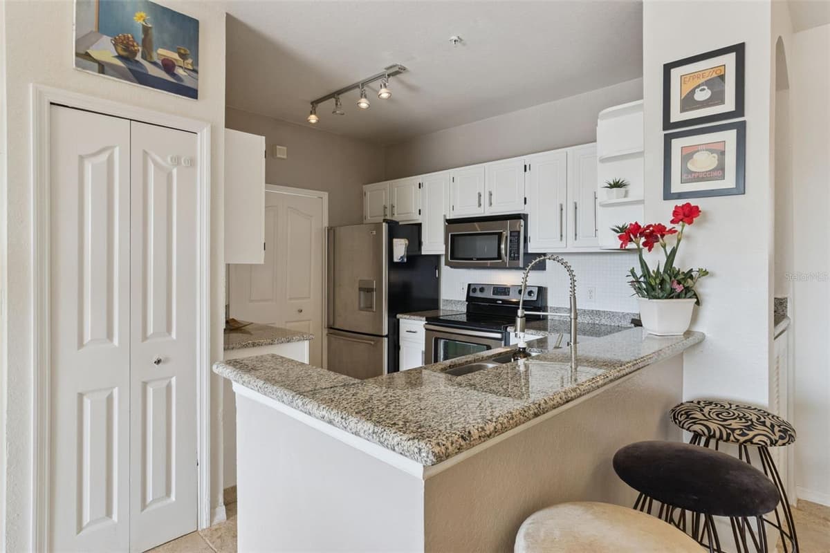 8811 DUNES COURT — photo 11 of 53