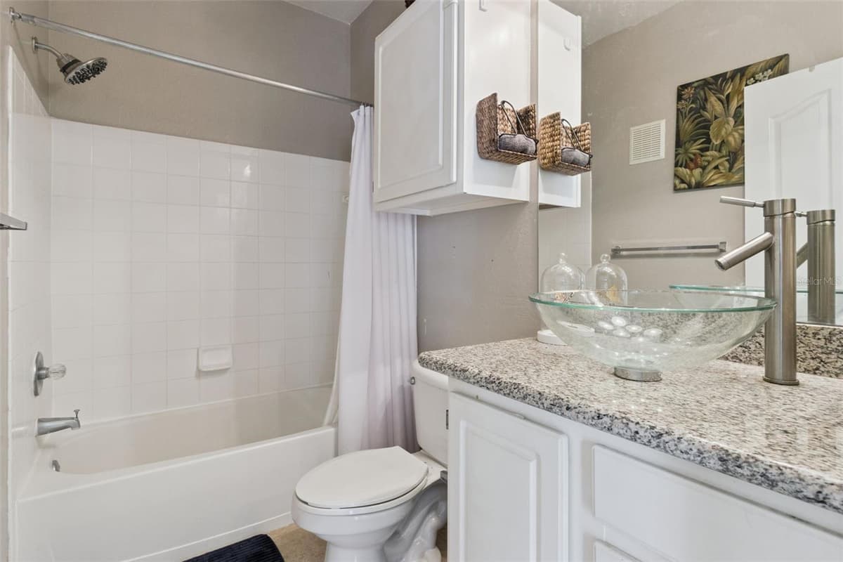 8811 DUNES COURT — photo 16 of 53