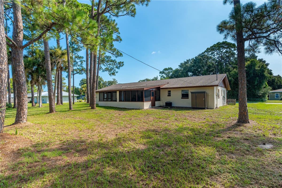 2304 INDIA PALM DRIVE — photo 25 of 32