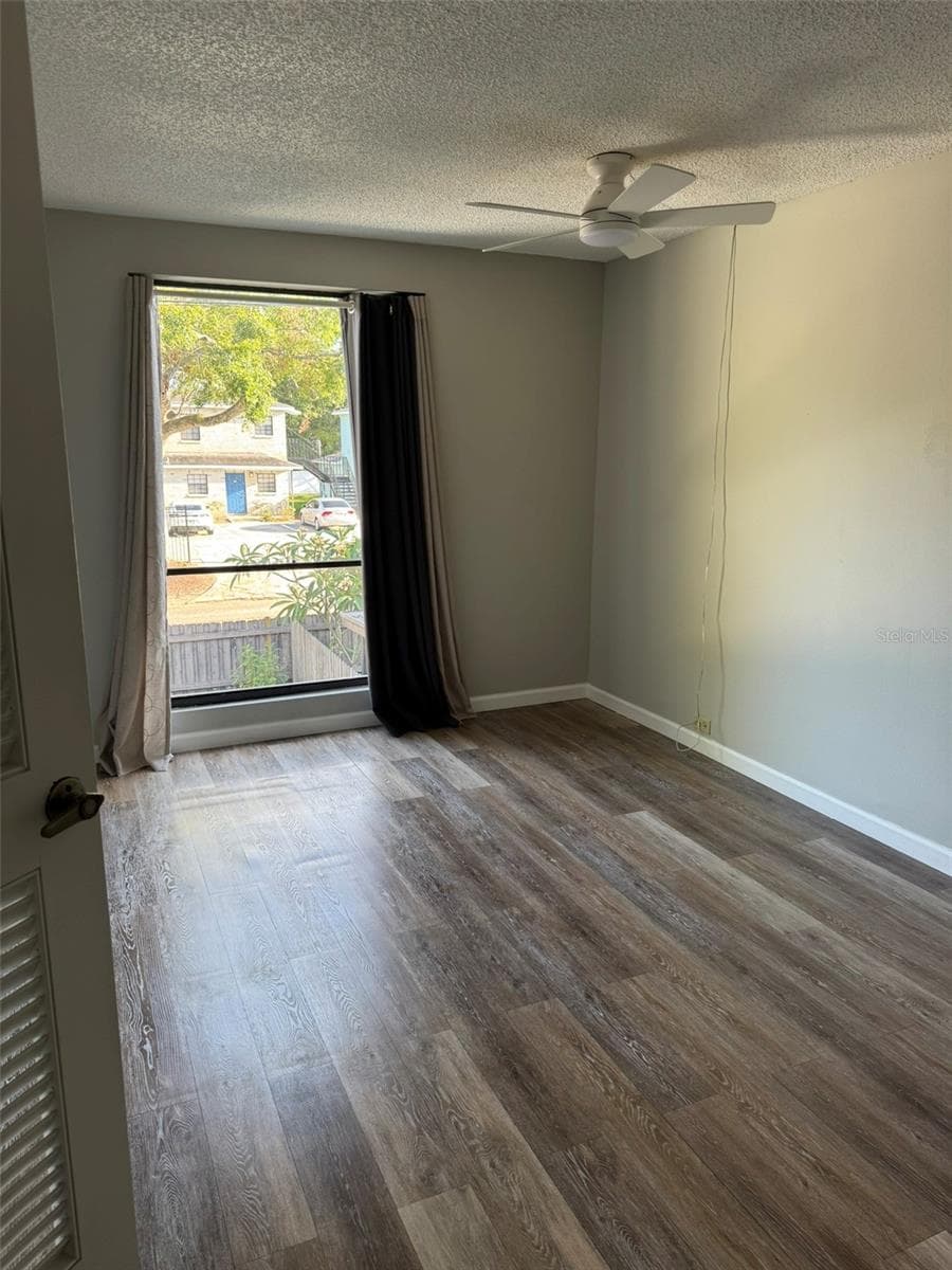 4008 MURIEL PLACE — photo 18 of 22