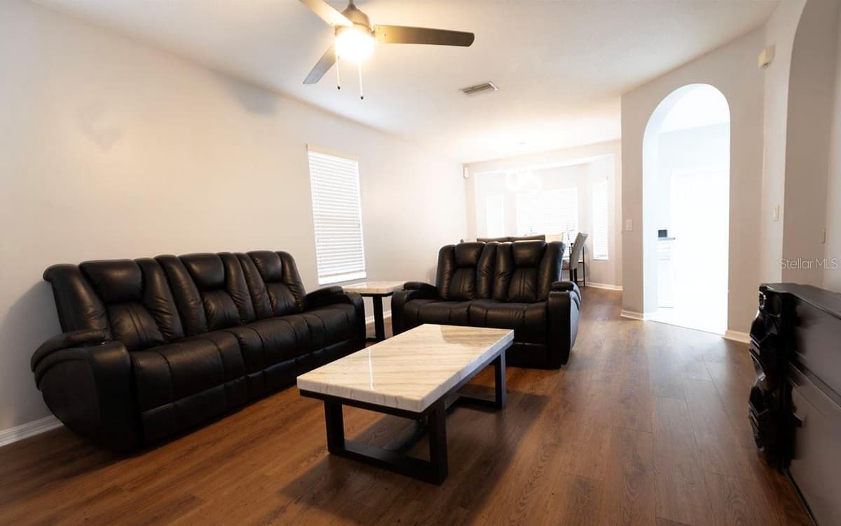 1610 MARSH WOOD DRIVE — photo 5 of 21