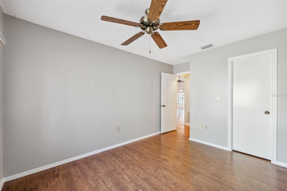 7522 HEATHER WALK DRIVE — photo 28 of 46