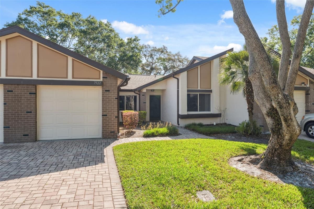 7522 HEATHER WALK DRIVE — photo 6 of 46