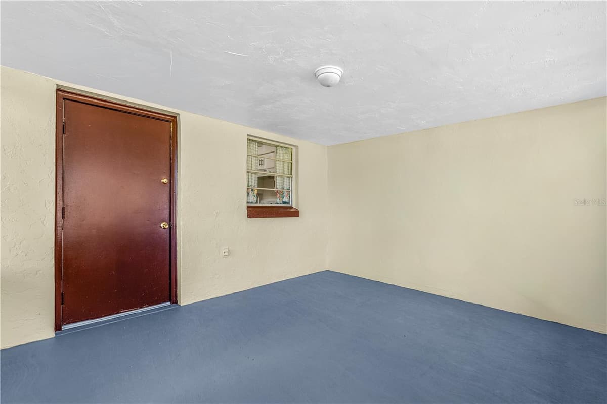 2304 INDIA PALM DRIVE — photo 12 of 32