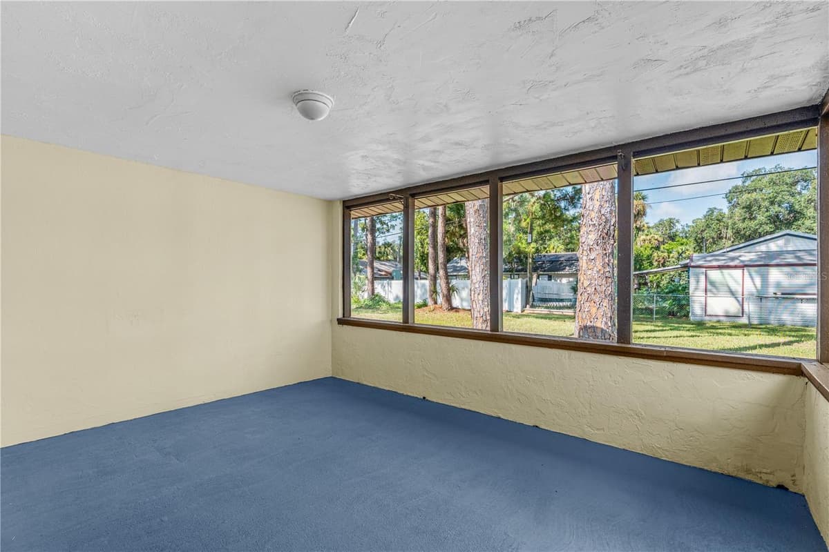 2304 INDIA PALM DRIVE — photo 11 of 32