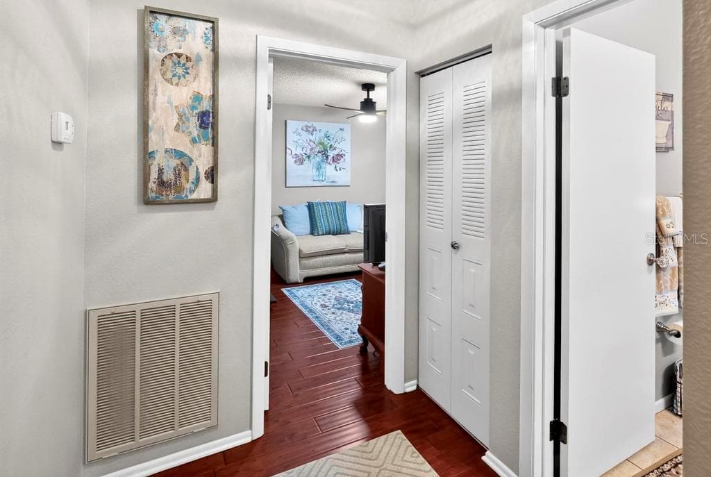 852 FRANKLIN CIRCLE — photo 17 of 30