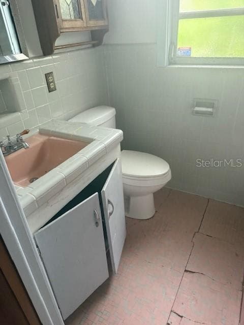 1921 GLENWOOD ROAD — photo 8 of 16