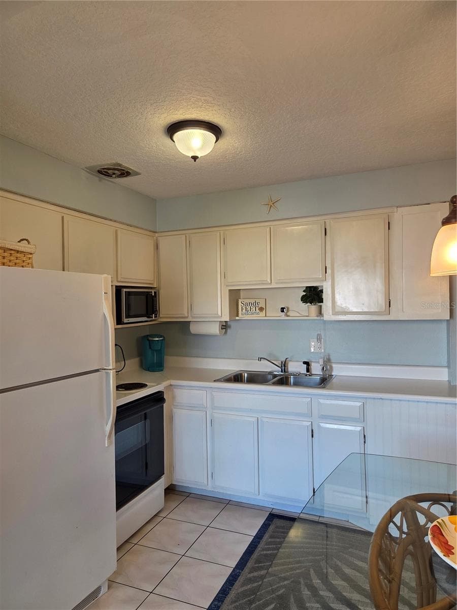 3150 ATLANTIC AVENUE — photo 9 of 29