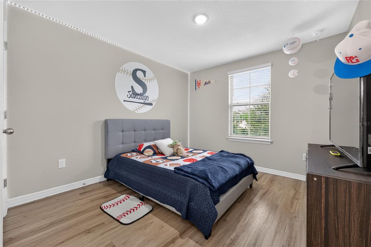 10108 SALT POINT DRIVE — photo 13 of 30