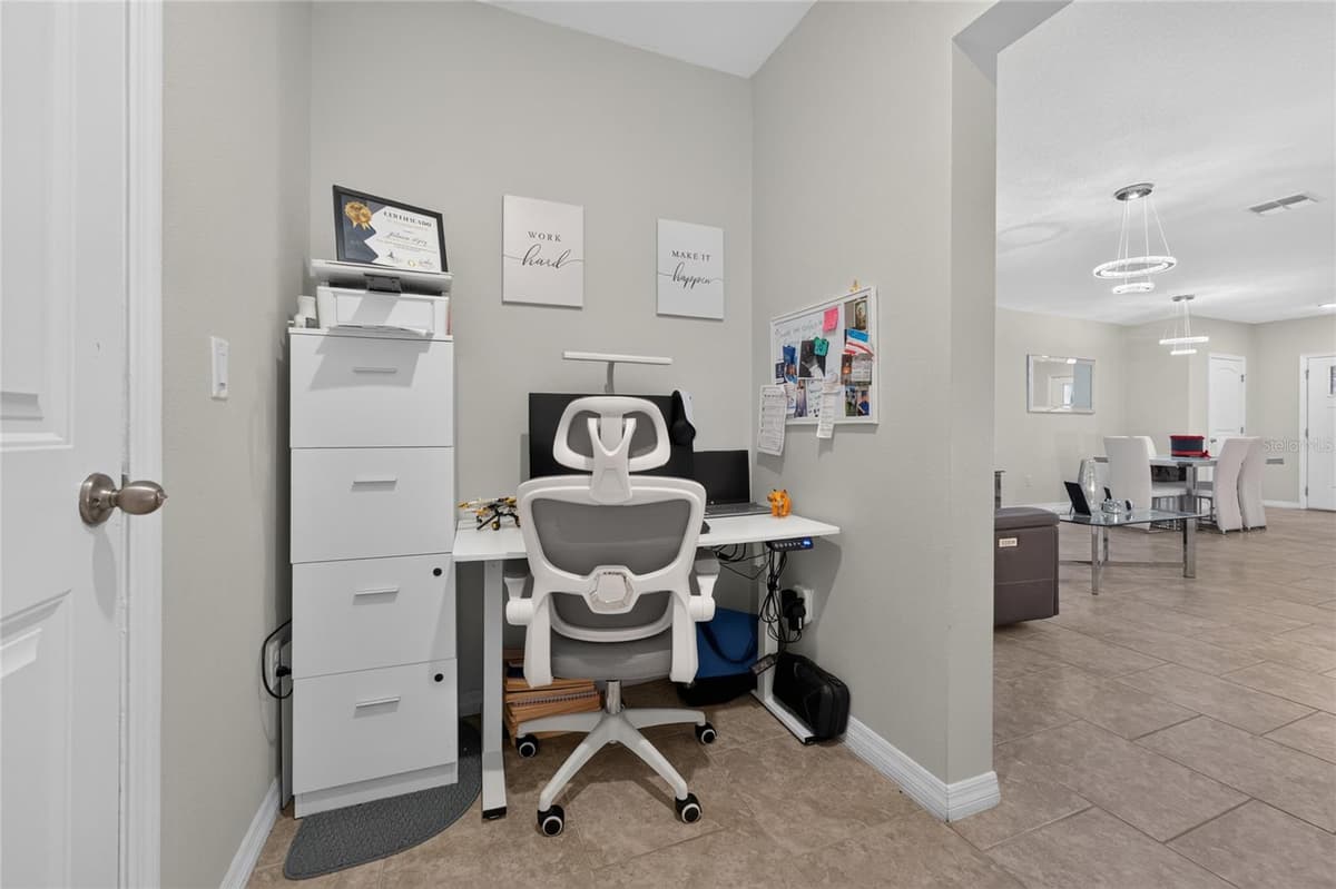 10108 SALT POINT DRIVE — photo 12 of 30