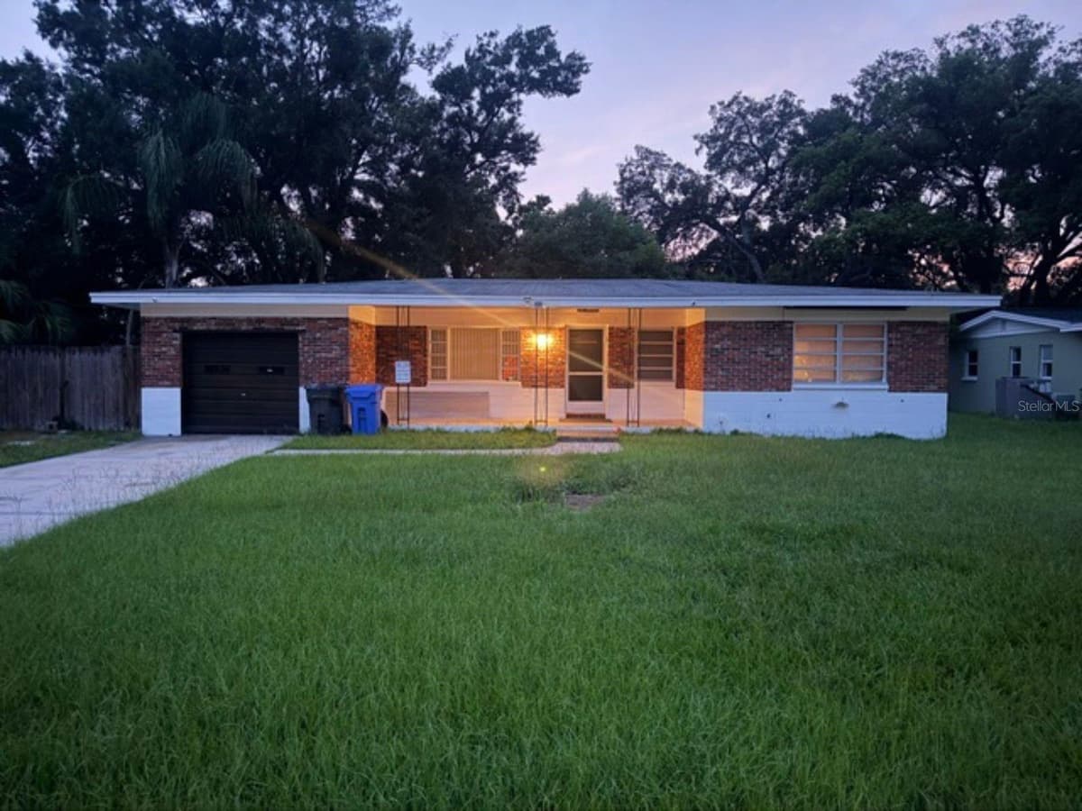 14812 IRIS AVENUE — photo 1 of 22