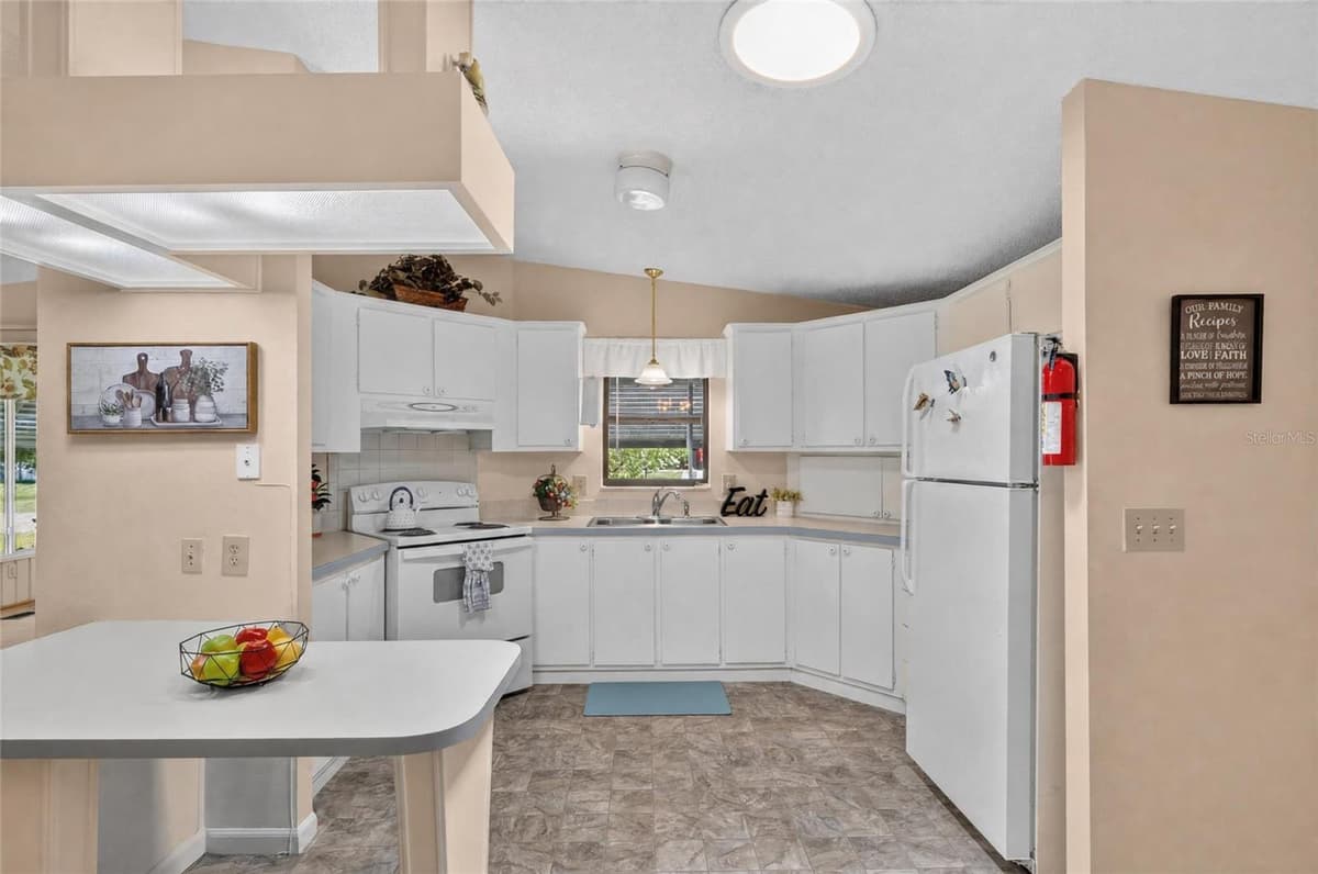 1736 PEBBLE BEACH LANE — photo 19 of 64