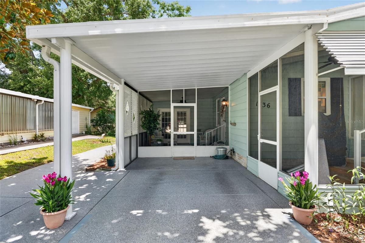 1736 PEBBLE BEACH LANE — photo 4 of 64