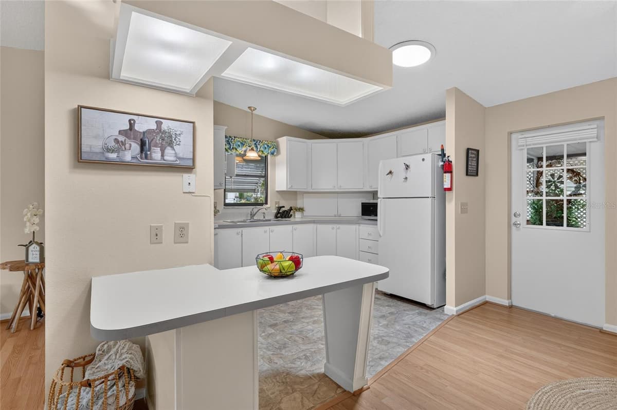 1736 PEBBLE BEACH LANE — photo 15 of 64