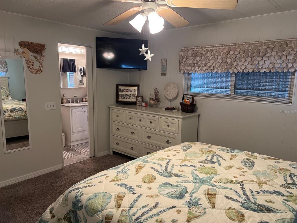 142 FERN PALM STREET — photo 21 of 31