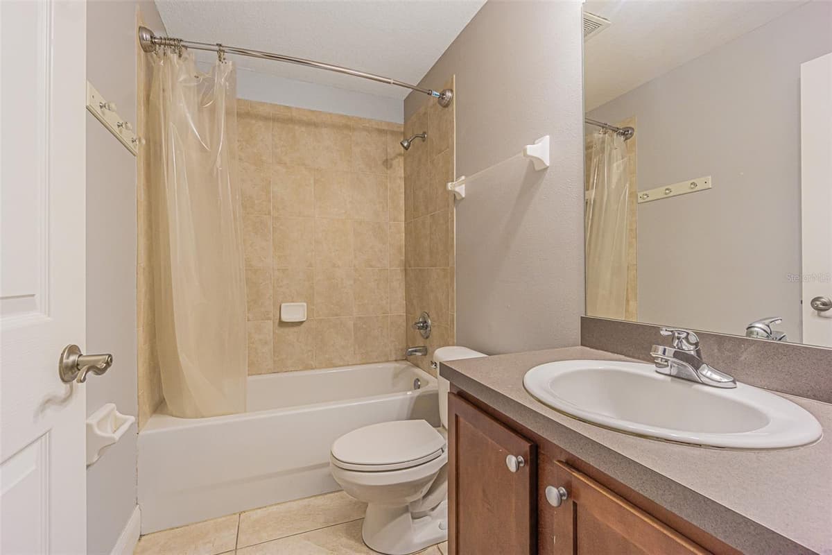 4511 LEGACY PARK DRIVE — photo 16 of 30