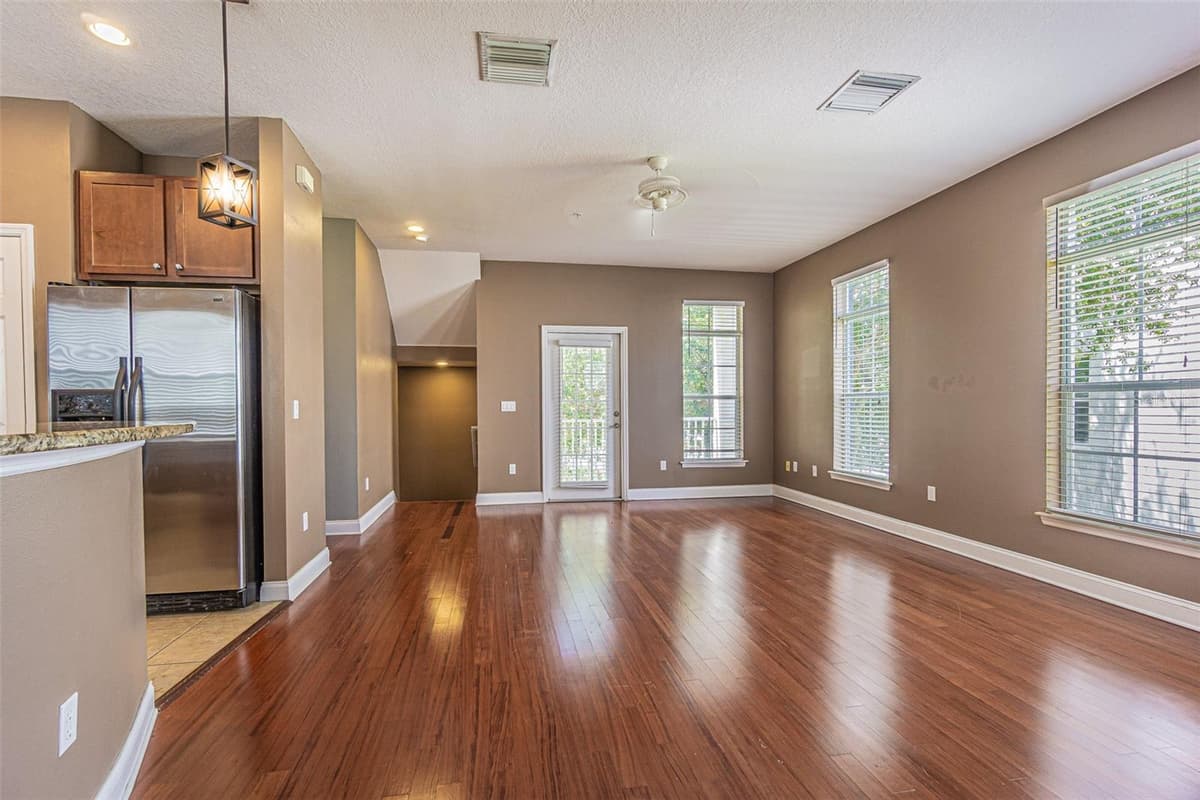 4511 LEGACY PARK DRIVE — photo 14 of 30