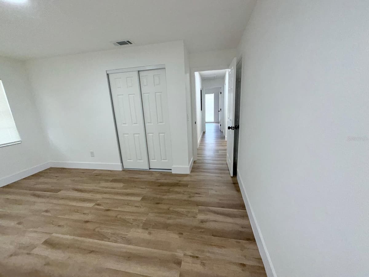 144 HIDALGO AVENUE — photo 17 of 34