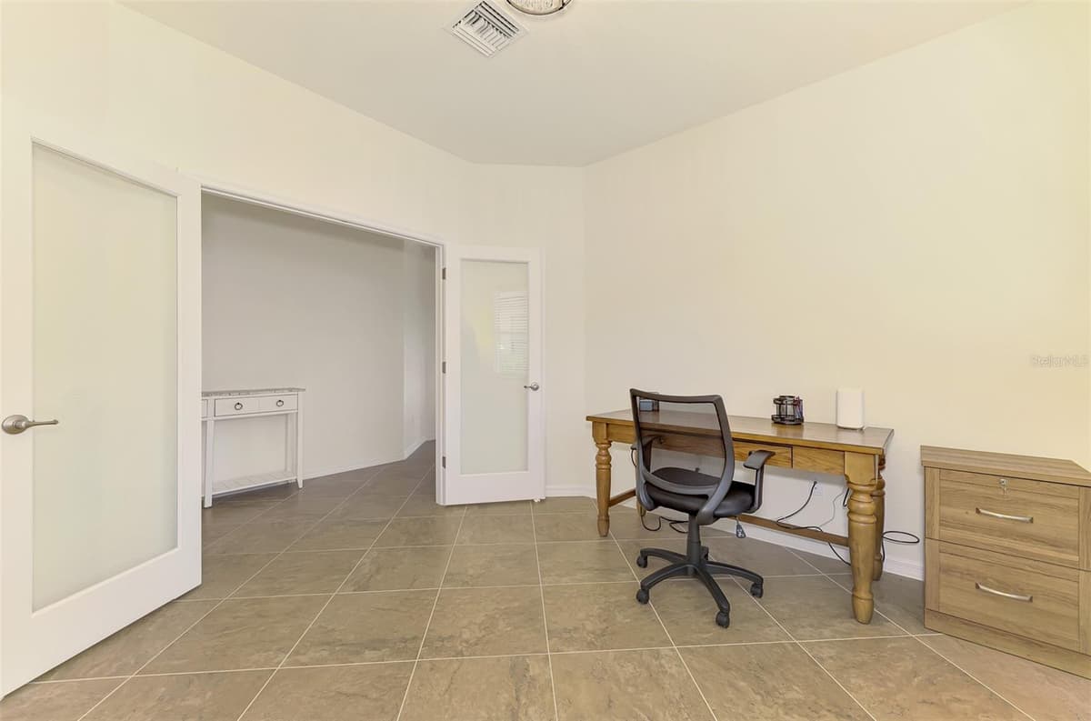 10065 COZY GROVE DRIVE — photo 28 of 100
