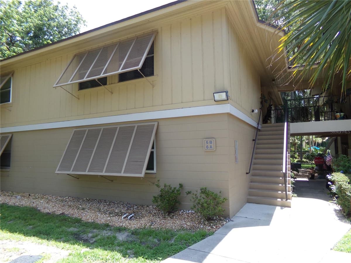 110 CYPRESS WOODS CT — photo 1 of 31