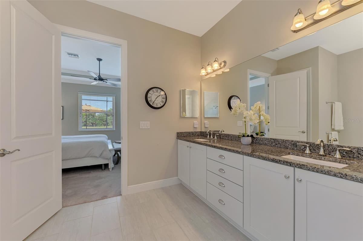 24268 GALLBERRY DRIVE — photo 34 of 100