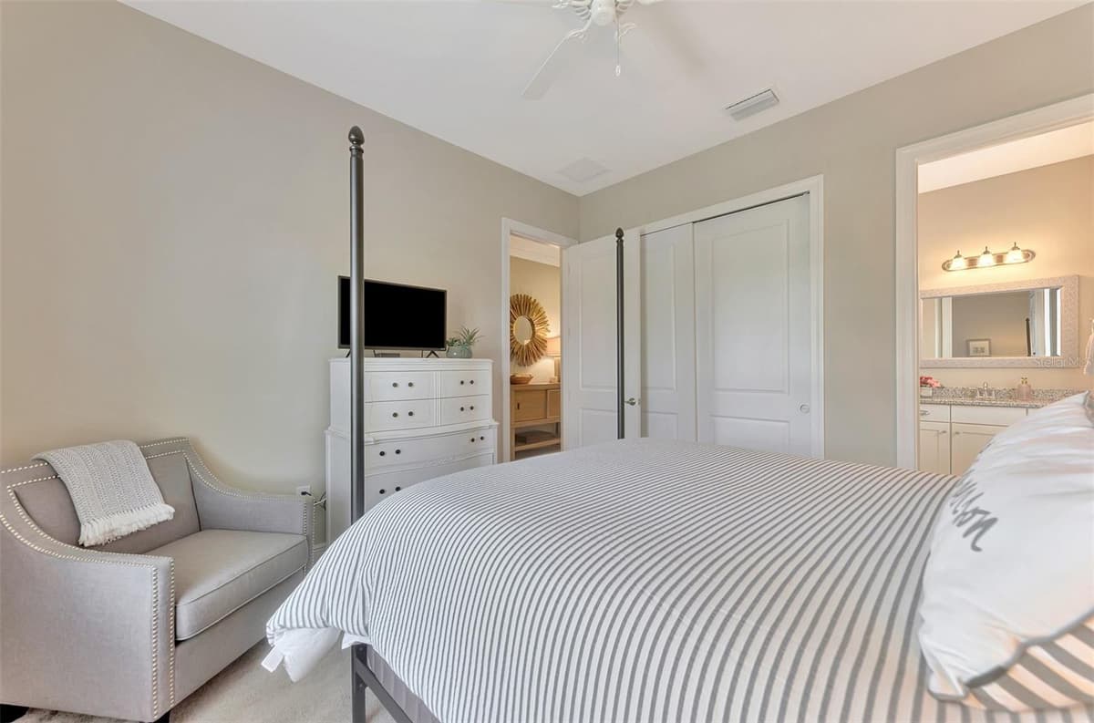 24268 GALLBERRY DRIVE — photo 44 of 100