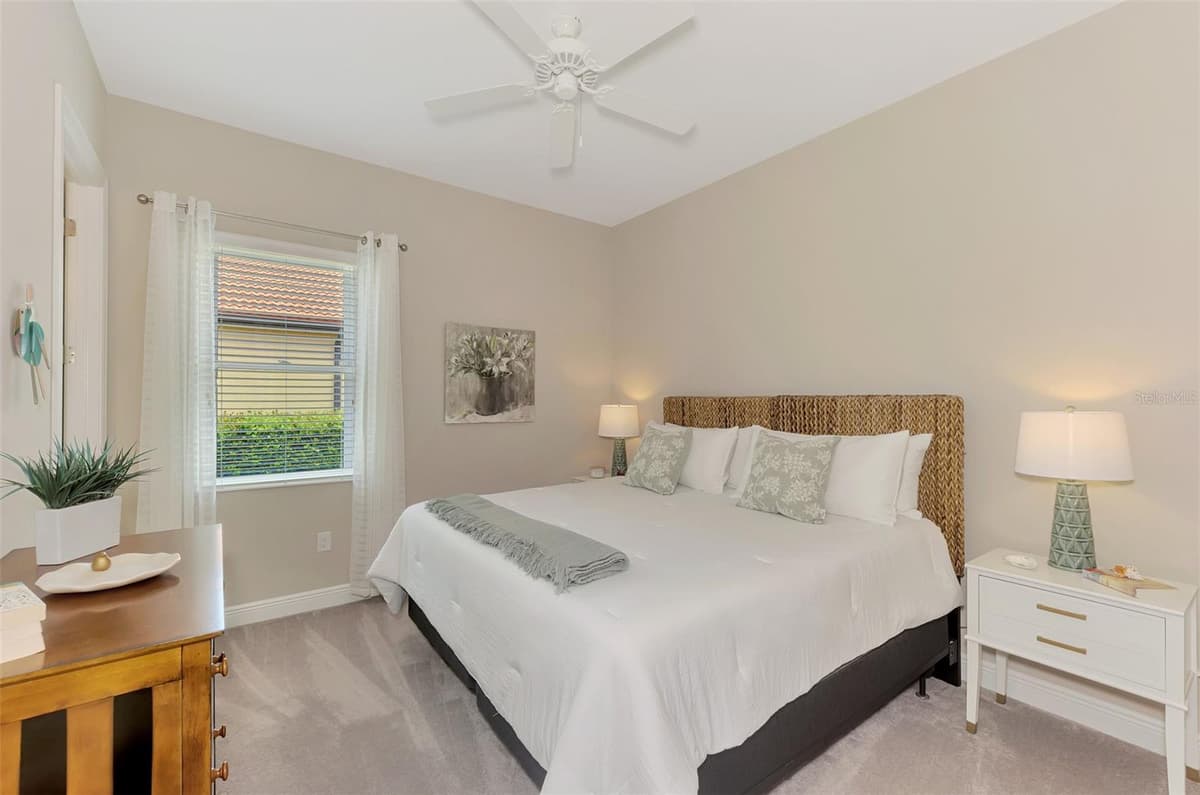 24268 GALLBERRY DRIVE — photo 40 of 100