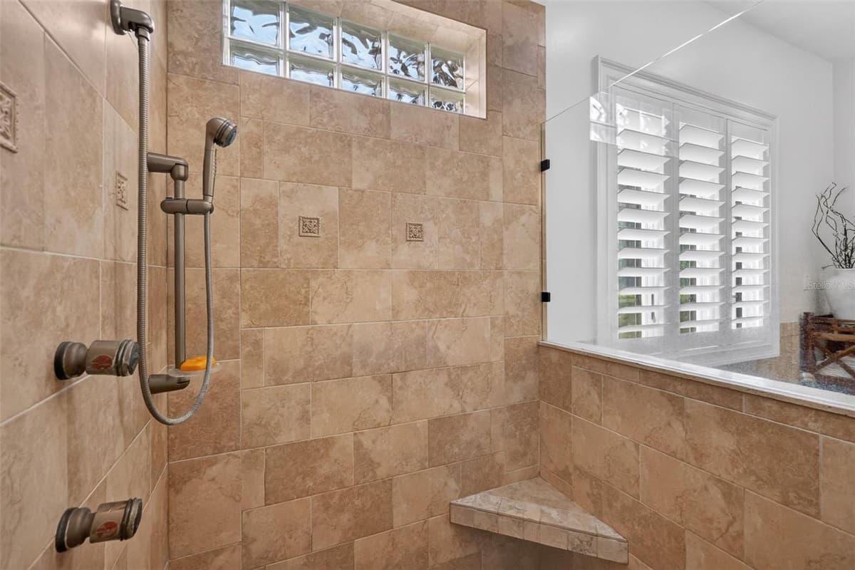 9616 SAN FERNANDO COURT — photo 14 of 42
