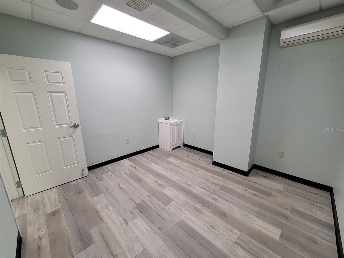 37310 PURE WATER WAY — photo 3 of 6