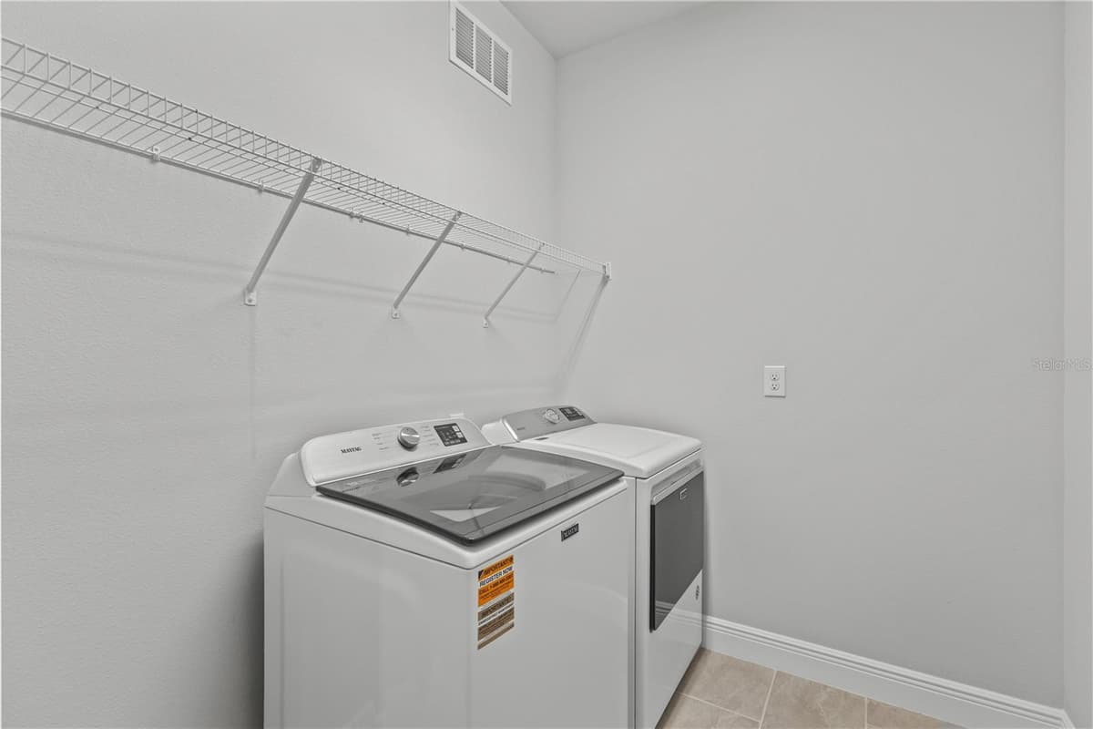 8712 BAY MEADOW DRIVE — photo 16 of 26