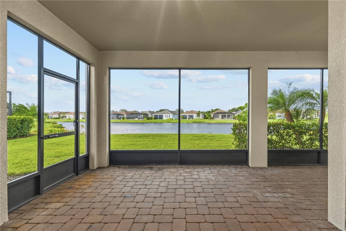 8712 BAY MEADOW DRIVE — photo 17 of 26